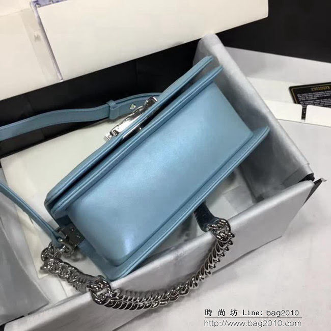 香奈兒CHANEL竭誠精品CHANEL大號67086經典最新款 單肩斜挎鏈條包 DSC1402